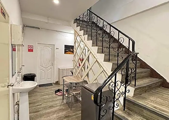 Comfy Crib 4* Bangkok